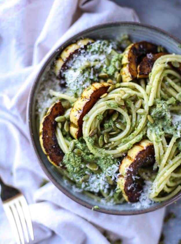 Best Pasta Recipes - Pumpkin Seed Pesto Pasta With Caramelized Delicata Squash - Easy Pasta Recipe Ideas for Dinner, Lunch and Party Foods - Healthy and Easy Pastas With Shrimp, Beef, Chicken, Sausage, Tomato and Vegetarian - Creamy Alfredo, Marinara Red Sauce - Homemade Sauces and One Pot Meals for Quick Prep - Penne, Fettucini, Spaghetti, Ziti and Angel Hair #pasta #recipes #italian