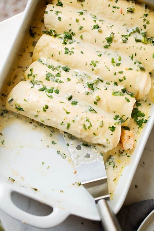 Enchiladas - Shrimp Enchilada With Creamy Poblano Sauce - Best Easy Enchilada Recipes and Enchilada Casserole With Chicken, Beef, Cheese, Shrimp, Turkey and Vegetarian - Healthy Salsa for Green Verdes, Sour Cream Enchiladas Mexicanas, White Sauce, Crockpot Ideas - Dinner, Lunch and Party Food Ideas to Feed A Group or Crowd #enchiladas #mexican #recipes