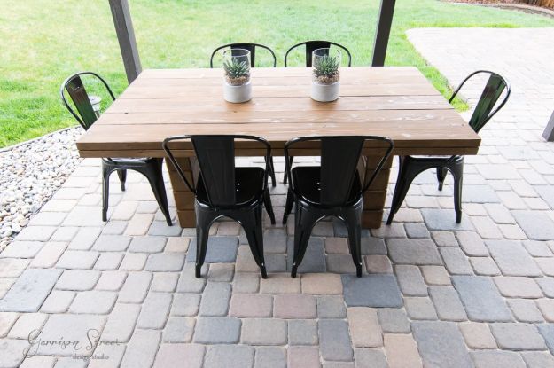 DIY Outdoor Furniture - DIY Outdoor Dining Table - Cheap and Easy Ideas for Patio and Porch Seating and Tables, Chairs, Sofas - How To Make Outdoor Furniture Projects on A Budget - Fmaily Friendly Decor Kids Love - Quick Projects to Make This Weekend - Swings, Pallet Tables, End Tables, Rocking Chairs, Daybeds and Benches  