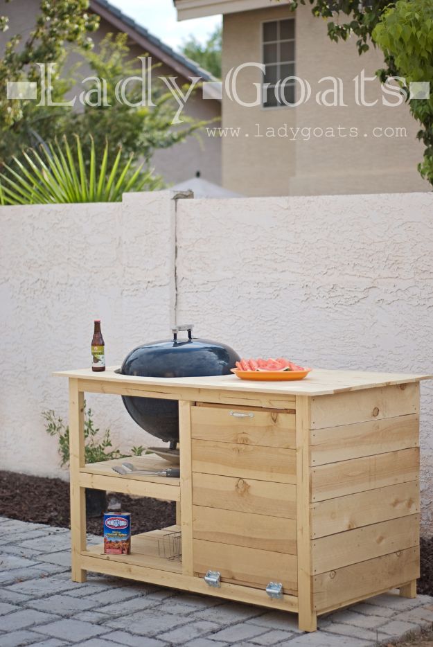 DIY Outdoor Furniture - DIY Potting Table - Cheap and Easy Ideas for Patio and Porch Seating and Tables, Chairs, Sofas - How To Make Outdoor Furniture Projects on A Budget - Fmaily Friendly Decor Kids Love - Quick Projects to Make This Weekend - Swings, Pallet Tables, End Tables, Rocking Chairs, Daybeds and Benches  