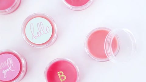 Make Incredible Homemade Lip Balm in 5 Minutes or Less | DIY Joy Projects and Crafts Ideas