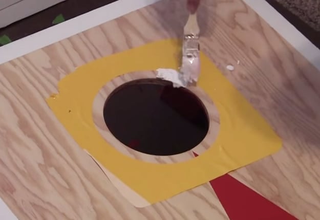 How-to-Build-Cornhole-Toss-Boards-21 | DIY Projects & Crafts by DIY JOY at http://diyjoy.com/diy-games-how-to-make-cornhole-boards