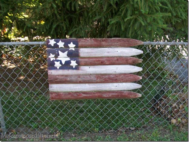 Rustic DIY Ideas With the American Flag | Patriotic Flag Country Crafts and  DIY Projects for the Home and Backyard | Rustic American Flag Bench Back from Old Picket Fence | http://diyjoy.com/diy-projects-decor-american-flag