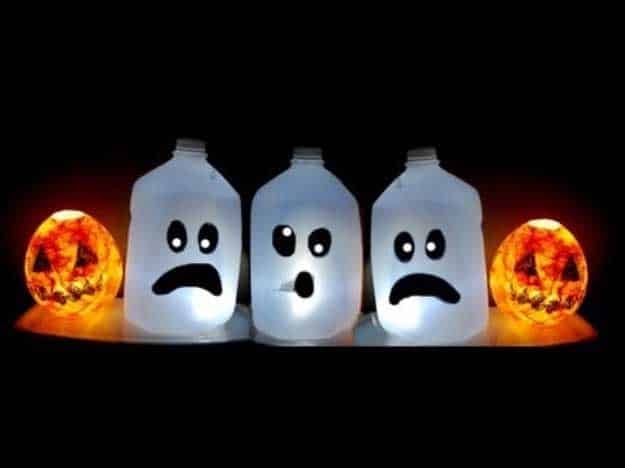 Easy DIY Halloween Decorations | Quick Ideas for Adults, Kids and Teens | cute ghost milk jugs