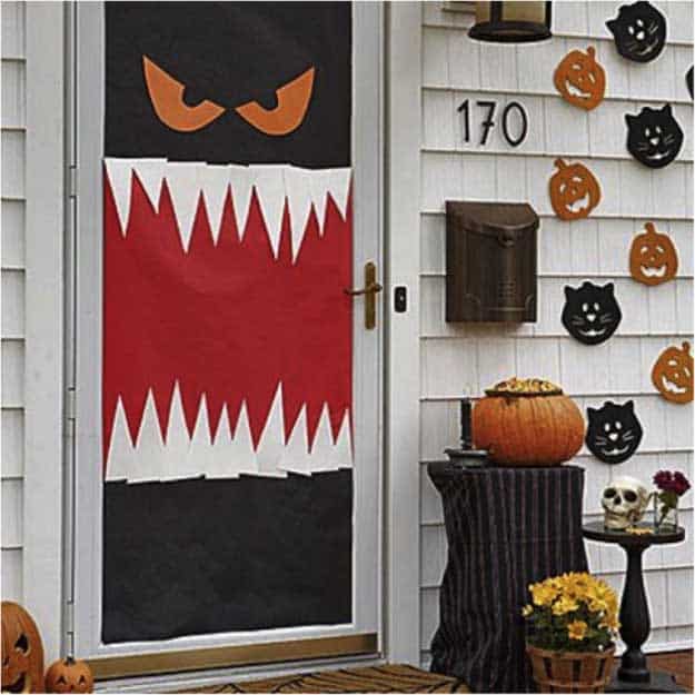 Image Result For Scary Decorations For Halloween