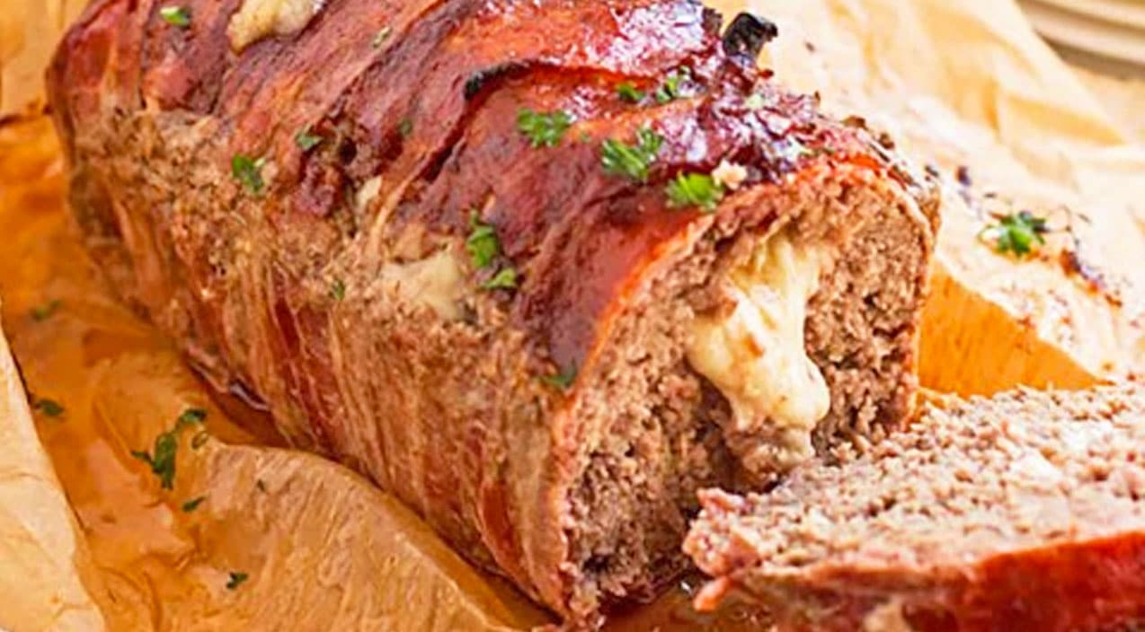 Recipe Of The Day: BBQ Bacon And Cheese Meatloaf | DIY Joy Projects and Crafts Ideas