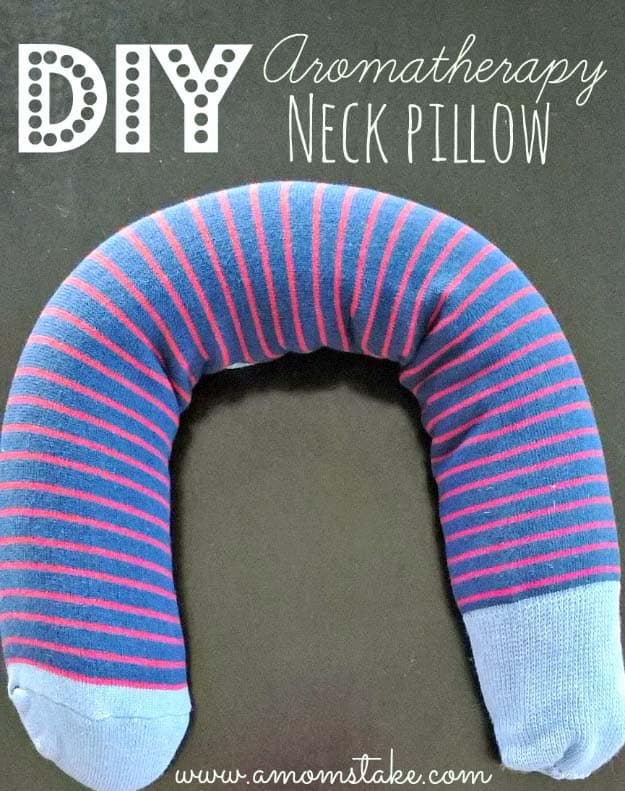 DIY Gifts for Your Parents | Cool and Easy Homemade Gift Ideas That Mom and Dad Will Love | Creative Christmas Gifts for Parents With Step by Step Instructions | Crafts and DIY Projects by DIY JOY | DIY Aromatherapy Neck Pillow #diy #diygifts #christmasgifts
