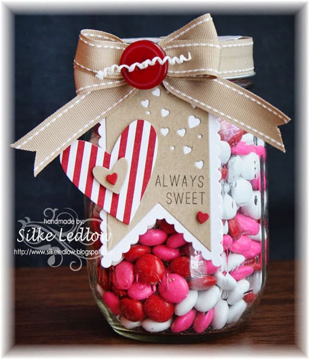 Mason Jar Valentine Gifts and Crafts | DIY Ideas for Valentines Day for Cute Gift Giving and Decor | Beautiful Paper Craft and Mason Jar Gift Idea for Valentines | #valentines