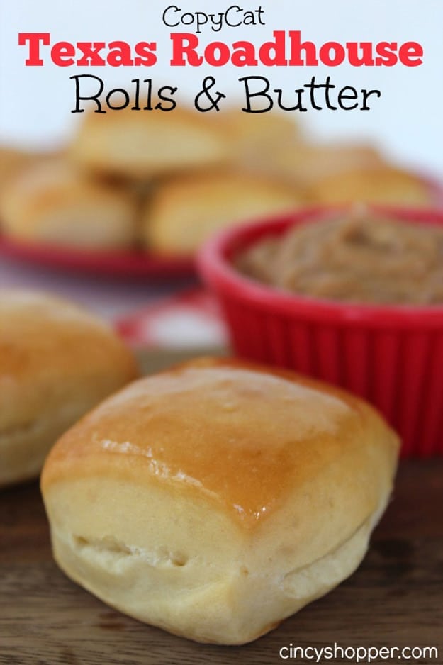 Copycat Recipes From Top Restaurants. Best Recipe Knockoffs from Chipotle, Starbucks, Olive Garden, Cinabbon, Cracker Barrel, Taco Bell, Cheesecake Factory, KFC, Mc Donalds, Red Lobster, Panda Express | CopyCat Texas Roadhouse Rolls with Cinnamon Honey Butter #recipes #copycatrecipes 