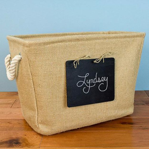 DIY Chalkboard Paint Ideas for Furniture Projects, Home Decor, Kitchen, Bedroom, Signs and Crafts for Teens. | Personalized Chalkboard Burlap Tote Storage 