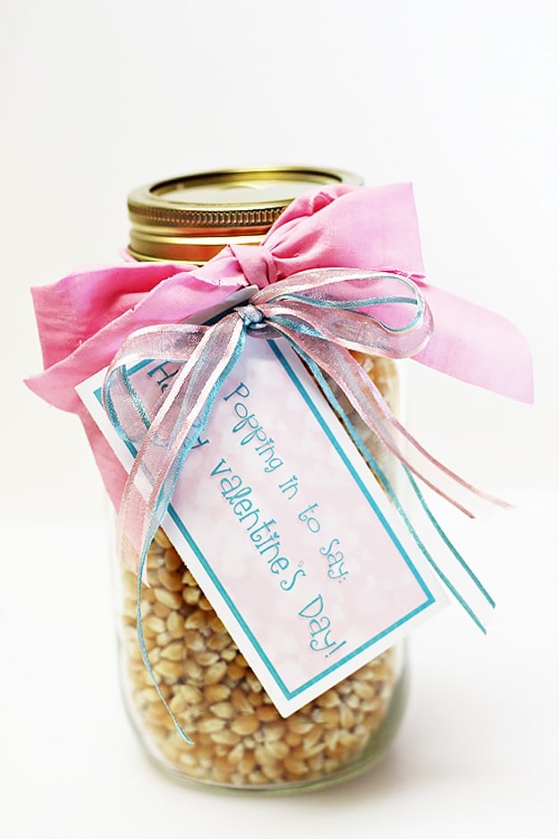 Mason Jar Valentine Gifts and Crafts | DIY Ideas for Valentines Day for Cute Gift Giving and Decor | Valentines Gift Popcorn in a Jar | #valentines