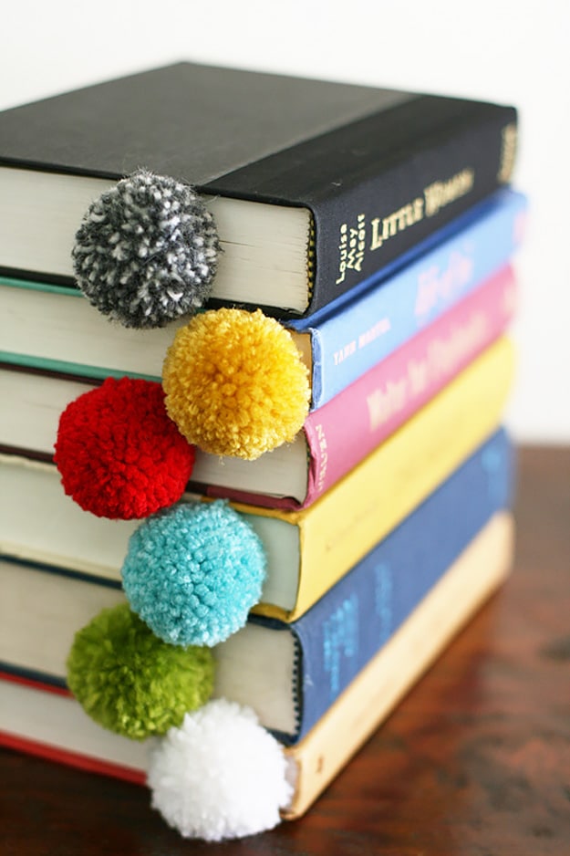 76 Crafts To Make and Sell - Easy DIY Ideas for Cheap Things To Sell on Etsy, Online and for Craft Fairs. Make Money with These Homemade Crafts for Teens, Kids, Christmas, Summer, Mother’s Day Gifts. | Yarn Ball Bookmarks #crafts #diy