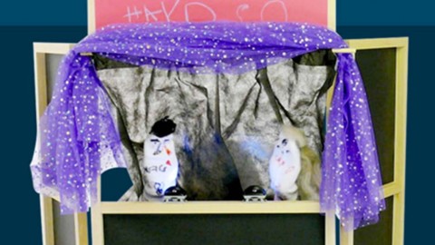 DIY Puppet Theater | DIY Joy Projects and Crafts Ideas