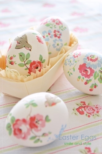 DIY Easter Decorations - Decor Ideas for the Home and Table - Cut out Paper Napkins Easter Egg Decor - Cute Easter Wreaths, Cheap and Easy Dollar Store Crafts for Kids. Vintage and Rustic Centerpieces and Mantel Decorations. 