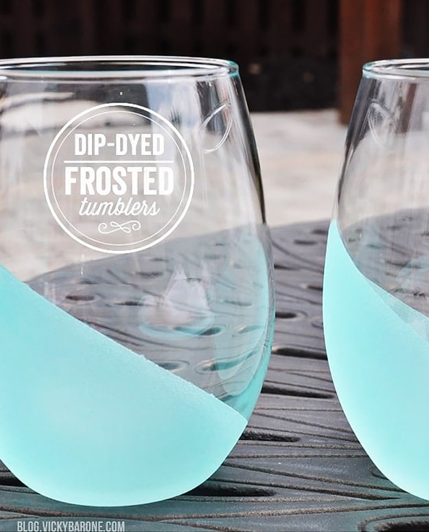 Expensive Looking Inexpensive DIY Wedding Gifts - DIP Dyed Frosted Tumblers - Easy and Unique Homemade Gift Ideas for Bride and Groom - Cheap Presents You Can Make for the Couple- for the Home, From The Kids, Personalized Ideas for Parents and Bridesmaids #diywedding #weddinggifts #diygifts