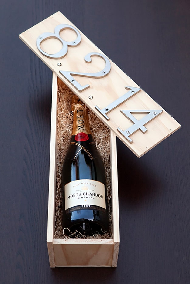 Expensive Looking DIY Wedding Gift Ideas - DIY Wedding Wine Box Gift - Easy and Unique Homemade Gift Ideas for Bride and Groom - Cheap Presents You Can Make for the Couple- for the Home, From The Kids, Personalized Ideas for Parents and Bridesmaids #diywedding #weddinggifts #diygifts