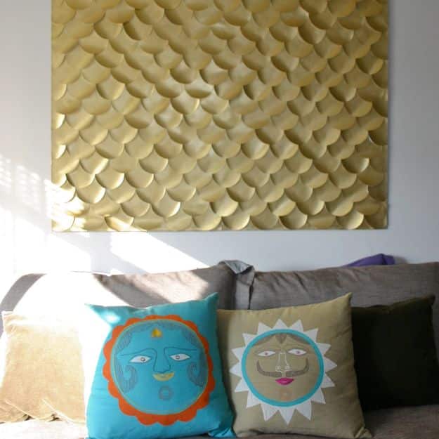 DIY Wall Art Ideas and Do It Yourself Wall Decor for Living Room, Bedroom, Bathroom, Teen Rooms | Fish Scale Wall Art | Cheap Ideas for Those On A Budget. Paint Awesome Hanging Pictures With These Easy Step By Step Tutorial 