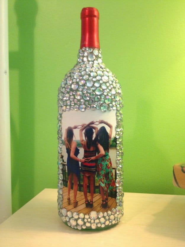 37 Amazing DIY Wine Bottle Crafts