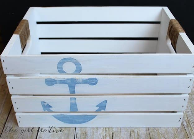 DIY Storage Ideas - DIY Distressed Nautical Crate - Home Decor and Organizing Projects for The Bedroom, Bathroom, Living Room, Panty and Storage Projects - Tutorials and Step by Step Instructions for Do It Yourself Organization #diy