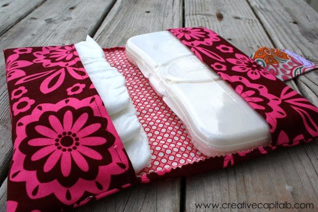 Easy Sewing Projects to Sell - Easy Diaper and Wipes Carrier - DIY Sewing Ideas for Your Craft Business. Make Money with these Simple Gift Ideas, Free Patterns #sewing #crafts