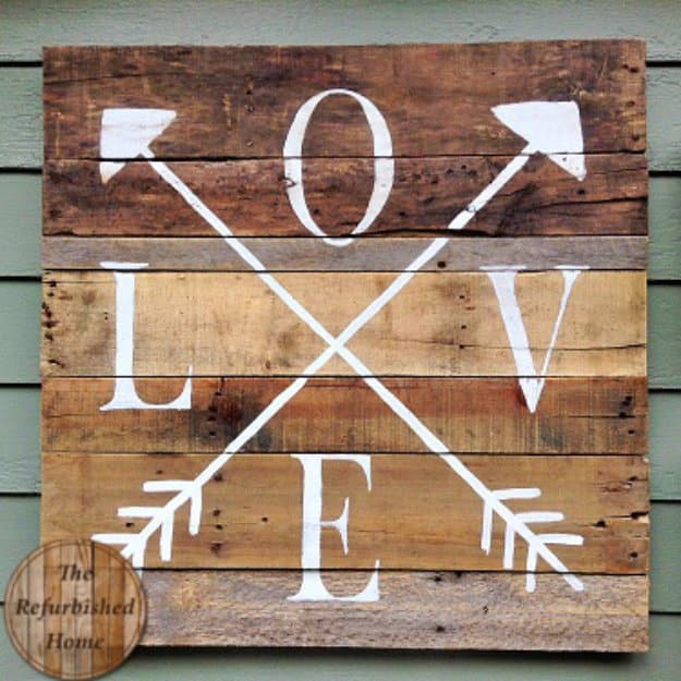 Brilliant DIY Decor Ideas for The Bedroom - Pallet Wood Love Sign - Rustic and Vintage Decorating Projects for Bedroom Furniture, Bedding, Wall Art, Headboards, Rugs, Tables and Accessories. Tutorials and Step By Step Instructions 