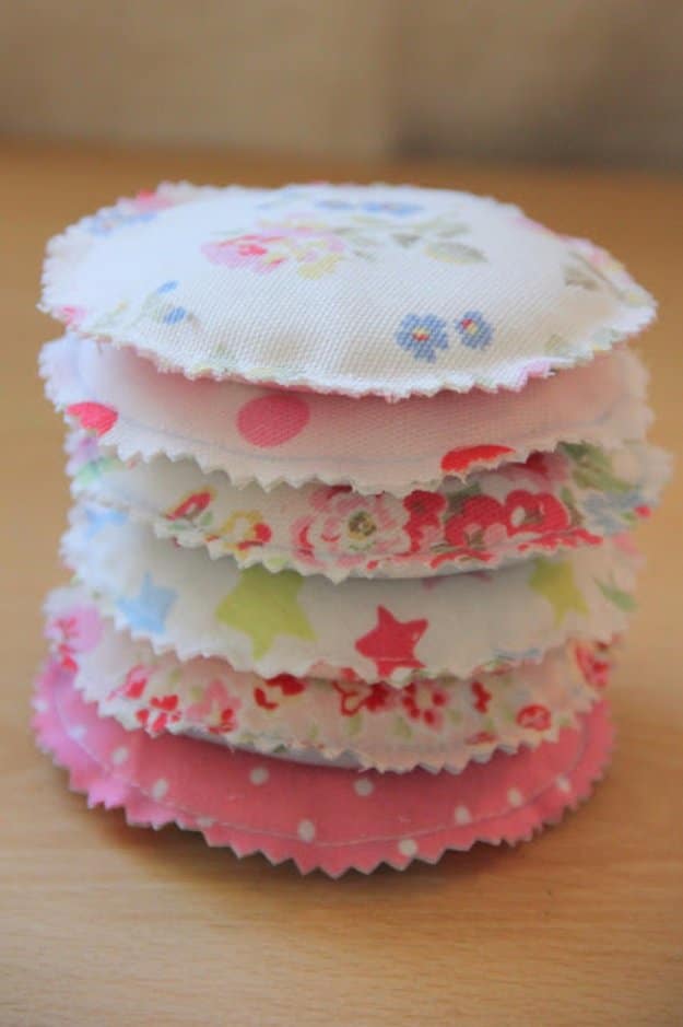 Quick Crafts You Can Make With Fabric Scraps - Pocket Warmers - Creative DIY Sewing Projects and Things to Do With Leftover Fabric Scrap Crafts #sewing #fabric #crafts