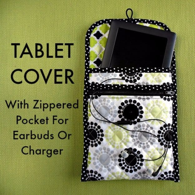 DIY Sewing Gift Ideas for Adults and Kids, Teens, Women, Men and Baby - Sew a Quilted Tablet Cover With Zippered Pocket - Cute and Easy DIY Sewing Projects Make Awesome Presents for Mom, Dad, Husband, Boyfriend, Children #sewing #diygifts #sewingprojects