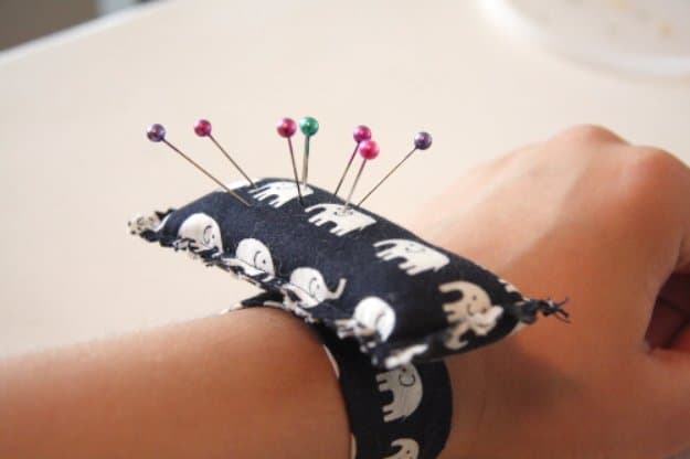 Cool Crafts You Can Make With Fabric Scraps - Wrist Pin Cushion - Creative DIY Sewing Projects and Things to Do With Leftover Fabric Scrap Crafts #sewing #fabric #crafts