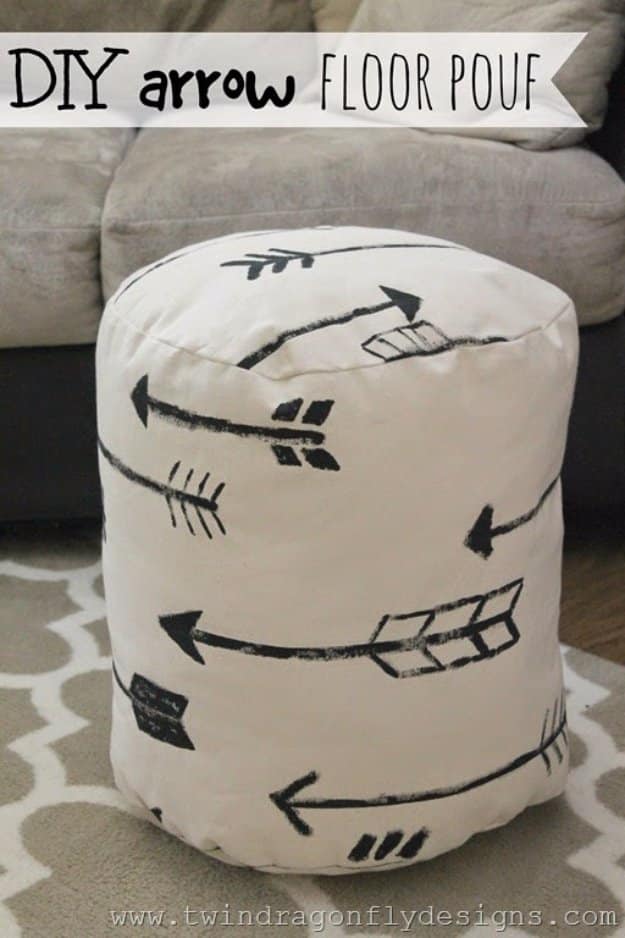 Things to Make with Knitting Living Room 32 Fabulous DIY Poufs Your Living  Room  Needs Right Now 