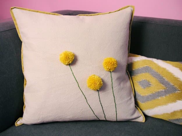 DIY Pillows and Creative Pillow Projects - DIY Billy Ball Pillow - Decorative Cases and Covers, Throw Pillows, Cute and Easy Tutorials for Making Crafty Home Decor - Sewing Tutorials and No Sew Ideas