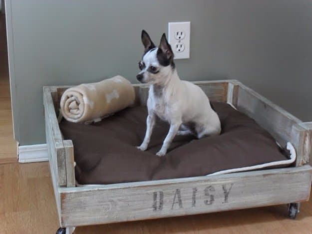 DIY Dog Beds - DIY Mobile Dog Crate Bed - Projects and Ideas for Large, Medium and Small Dogs. Cute and Easy No Sew Crafts for Your Pets. Pallet, Crate, PVC and End Table Dog Bed Tutorials #pets #diypet #dogs #diyideas