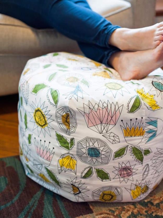 DIY sofa puffy,how to make pouf 