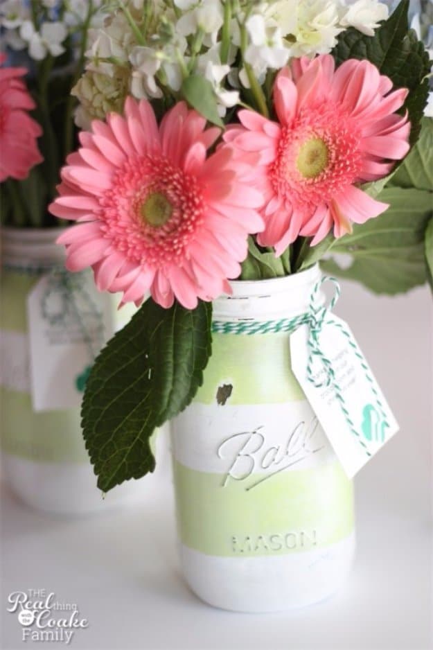 Mason Jar Ideas for Summer - Mason Jar Vases - Mason Jar Crafts, Decor and Gifts, Centerpieces and DIY Projects With Jars That Are Perfect For Summertime - Fun and Easy Lights, Cool Vases, Creative 4th of July Ideas