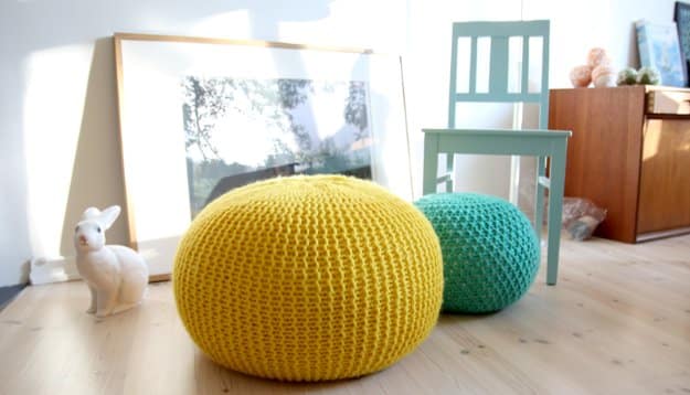 Fabulous DIY Poufs and Ottomans - Puff Daddy Knitted Stool - Step by Step Tutorials and Easy Patterns for Cool Home Decor. Crochet, No Sew, Leather, Moroccan Boho, Knit and Fun Fur Projects and Chair Ideas #diy #diyfurniture #sewing 