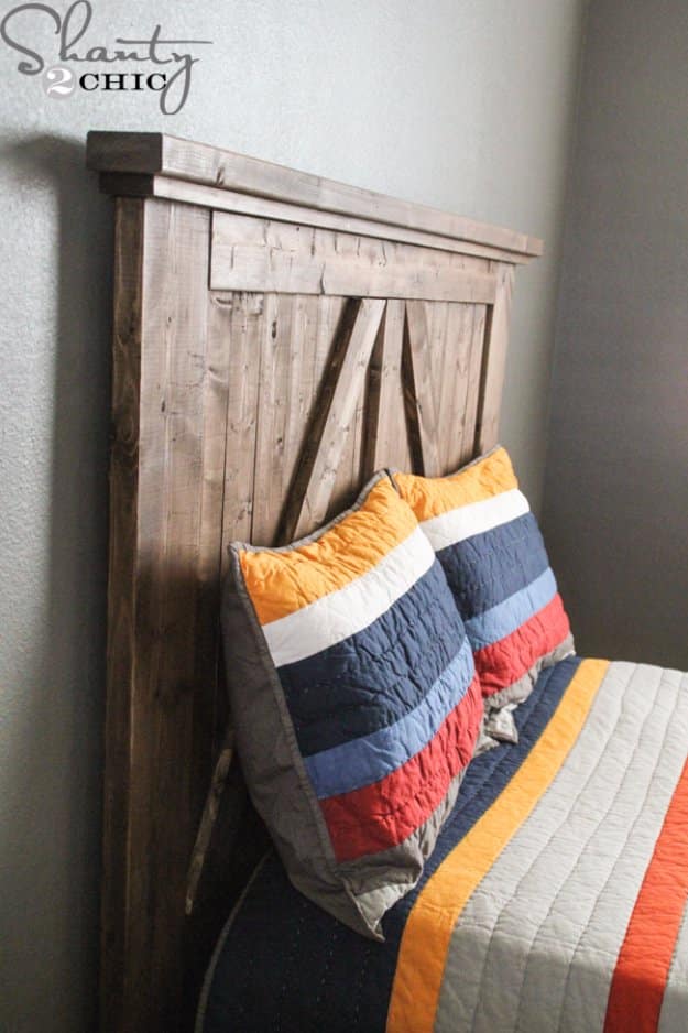 DIY Headboard Ideas - DIY Barn Door Headboard - Easy and Cheap Do It Yourself Headboards - Upholstered, Wooden, Fabric Tufted, Rustic Pallet, Projects With Lights, Storage and More Step by Step Tutorials #diy #bedroom #furniture