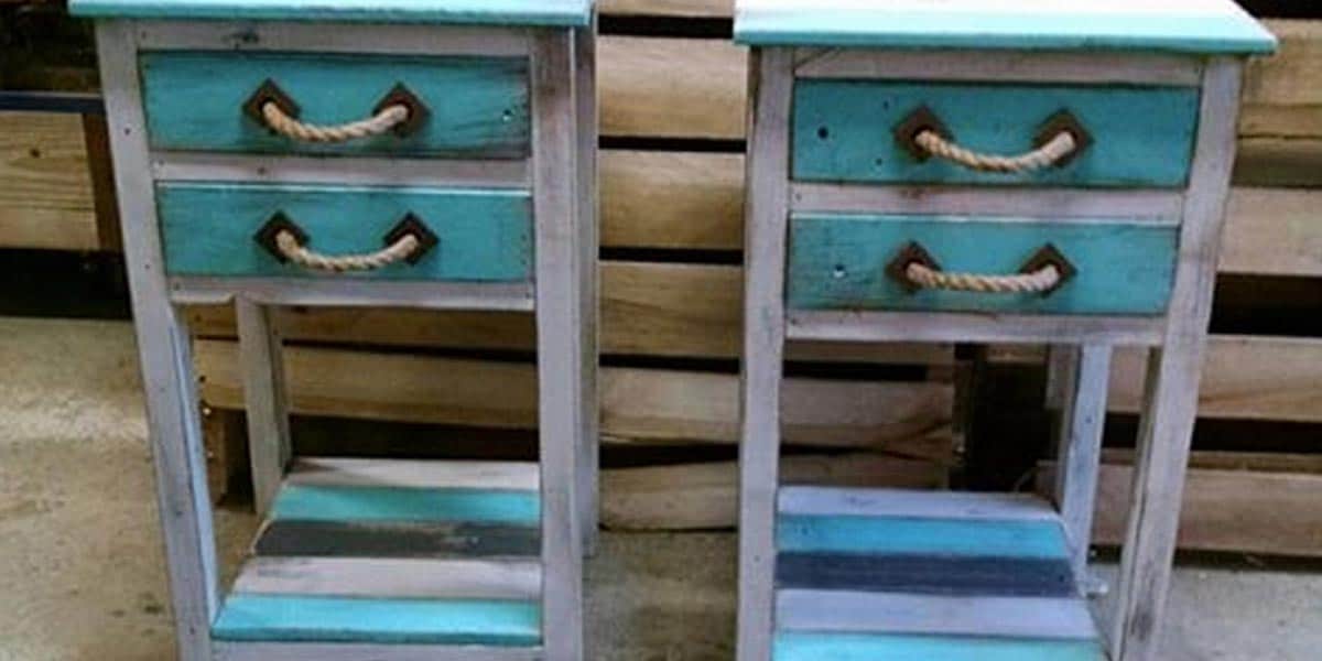 Uniquely Fabulous Pallet End Tables Spiffs Up Any Decor! | DIY Joy Projects and Crafts Ideas