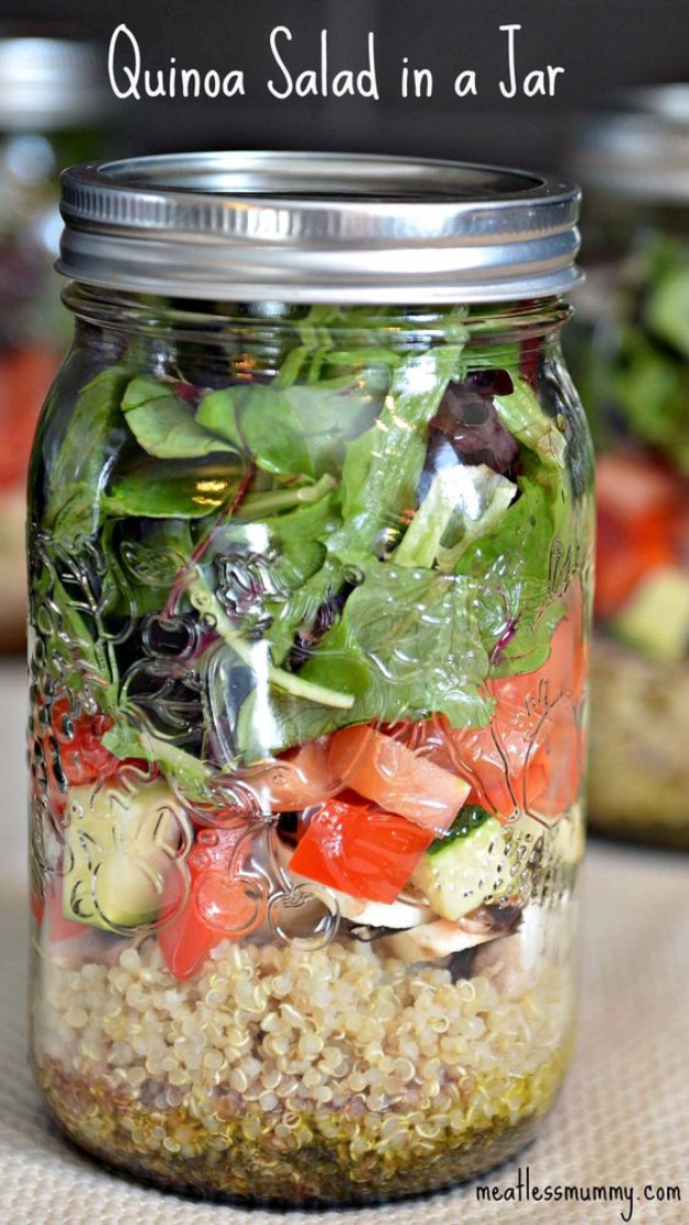 Best Recipes in A Jar - Quinoa Salad In A Jar - DIY Mason Jar Gifts, Cookie Recipes and Desserts, Canning Ideas, Overnight Oatmeal, How To Make Mason Jar Salad, Healthy Recipes and Printable Labels 