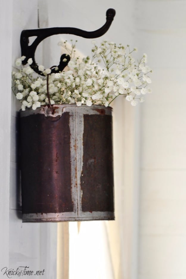 DIY Farmhouse Style Decor Ideas - Repurpose a Paint Can into Hanging Flower Holder - Rustic Ideas for Furniture, Paint Colors, Farm House Decoration for Living Room, Kitchen and Bedroom #diy