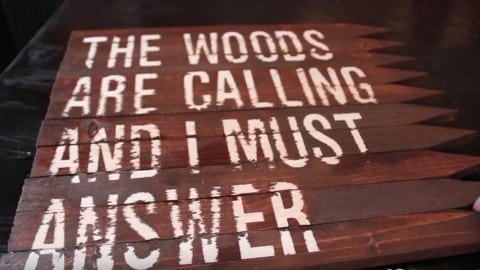 Make Your Own Rustic Wood Sign! (EASY TUTORIAL) | DIY Joy Projects and Crafts Ideas
