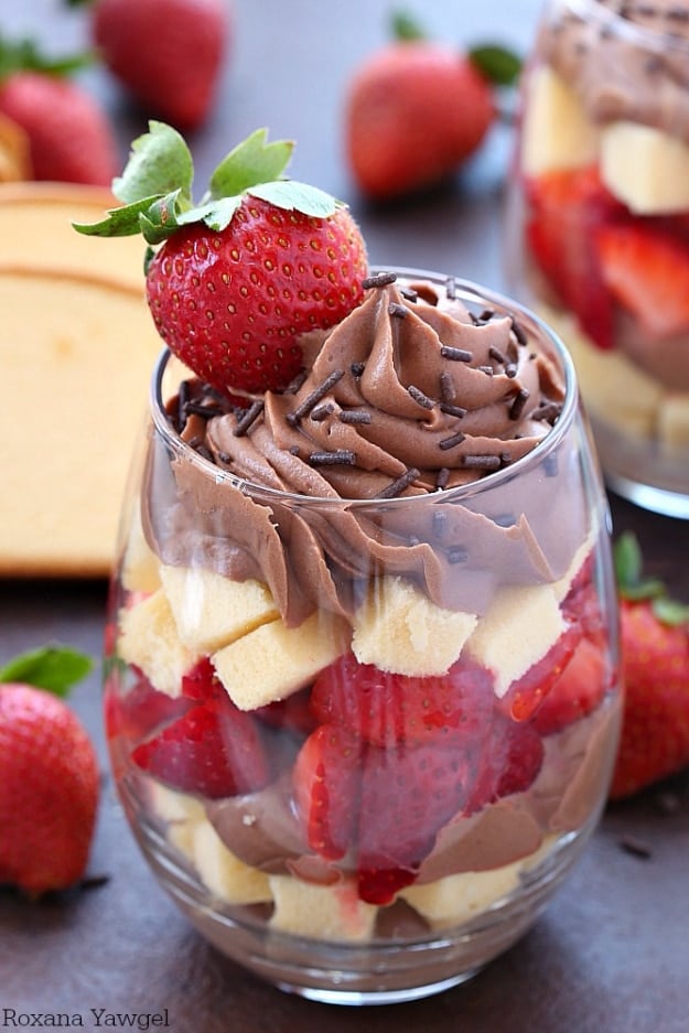 Last Minute Dessert Recipes and Ideas - Chocolate Strawberry Parfait - Healthy and Easy Ideas for No Bake Recipe Foods, Chocolate, Peanut Butter. Best Simple Ideas for Summer, For A Crowd and for Parties 