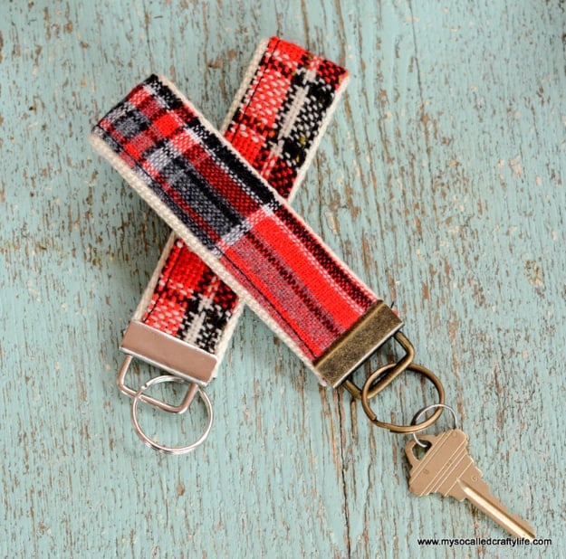  Sewing Crafts To Make and Sell - DIY Vintage Fabric Key Chains - Easy DIY Sewing Ideas To Make and Sell for Your Craft Business. Make Money with these Simple Gift Ideas, Free Patterns, Products from Fabric Scraps, Cute Kids Tutorials #sewing #crafts