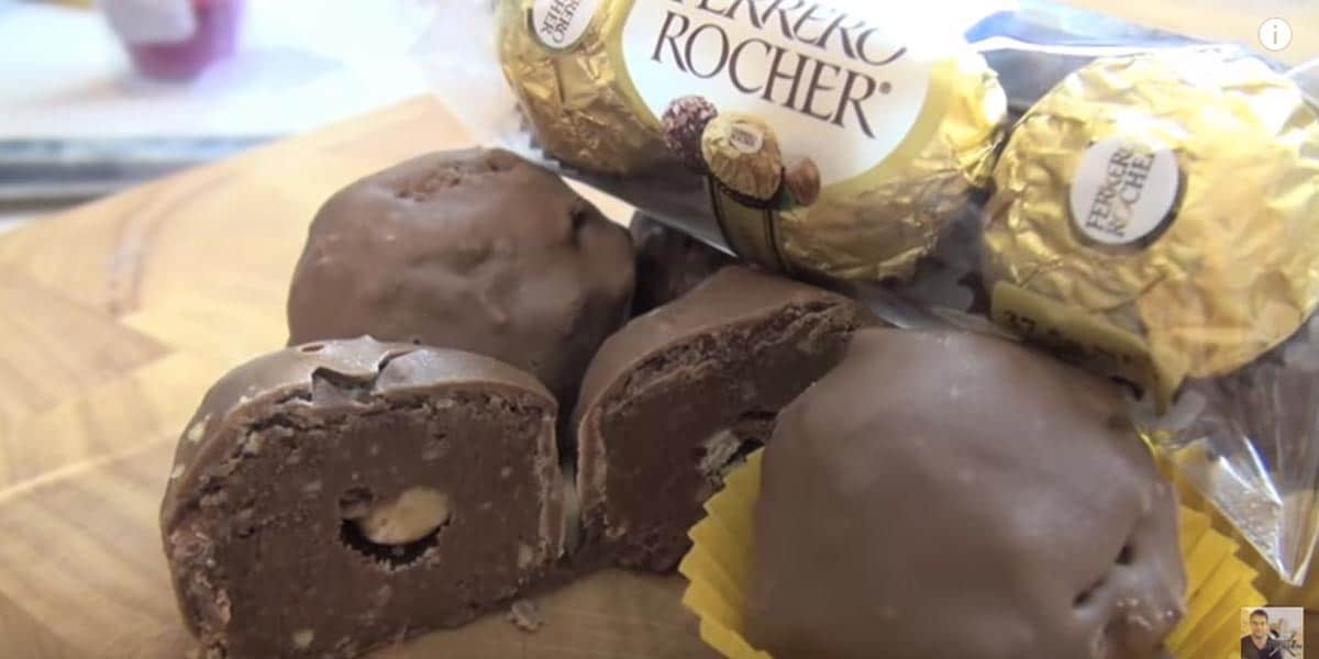 Homemade Ferrero Rocher Truffles Are So Easy & Delicious! | DIY Joy Projects and Crafts Ideas