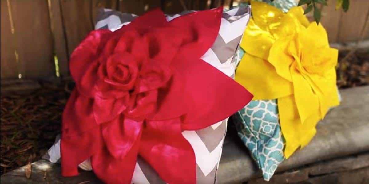 DIY Flower Pillows Are So Incredibly Stunning & Easy to Make! | DIY Joy Projects and Crafts Ideas