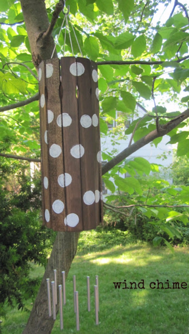 DIY Wind Chimes - Painted Sticks Wind Chimes - Easy, Creative and Cool Windchimes Made from Wooden Beads, Pipes, Rustic Boho and Repurposed Items, Silverware, Seashells and More. Step by Step Tutorials and Instructions #windchimes #diygifts #diyideas #crafts