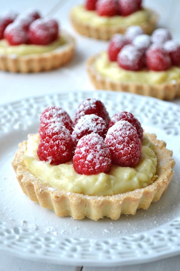 Last Minute Dessert Recipes and Ideas - Raspberry Vanilla Bean Cream Tarts - Healthy and Easy Ideas for No Bake Recipe Foods, Chocolate, Peanut Butter. Best Simple Ideas for Summer, For A Crowd and for Parties 