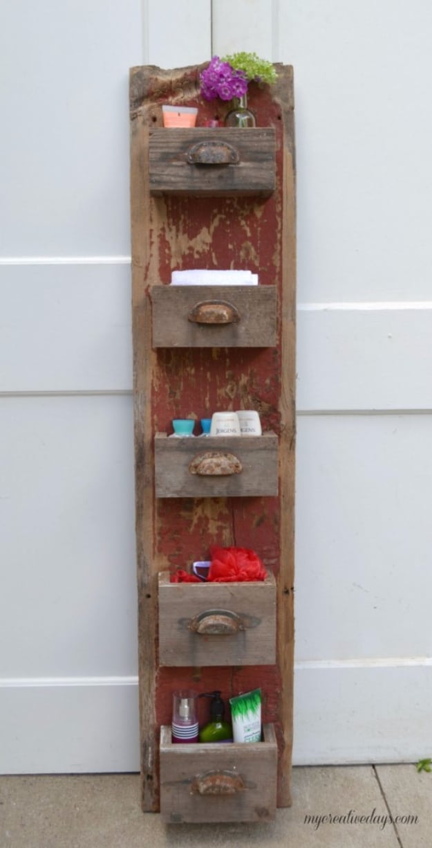 DIY Farmhouse Style Decor Ideas - Repurposed Barn Wood Bins - Creative Rustic Ideas for Cool Furniture, Paint Colors, Farm House Decoration for Living Room, Kitchen and Bedroom #diy #diydecor #farmhouse #countrycrafts