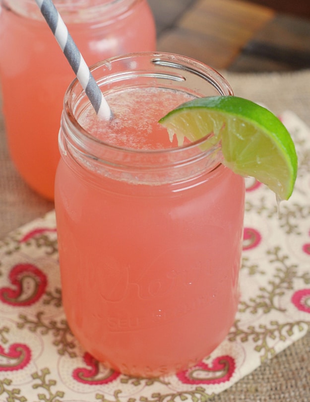 31 Clever Ways To Serve Drinks In Jars - Cherry Beergaritas - Fun and Creative Way to Serve Soda, Tea, Cocktails and Party Drinks. Mason Jar Recipes and More Easy, Fun Ideas 
