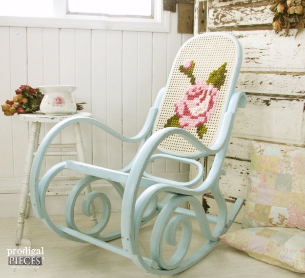 Shabby Chic Decor and Bedding Ideas - Shabby Chic Rocking Chair - Rustic and Romantic Vintage Bedroom, Living Room and Kitchen Country Cottage Furniture and Home Decor Ideas. Step by Step Tutorials and Instructions 