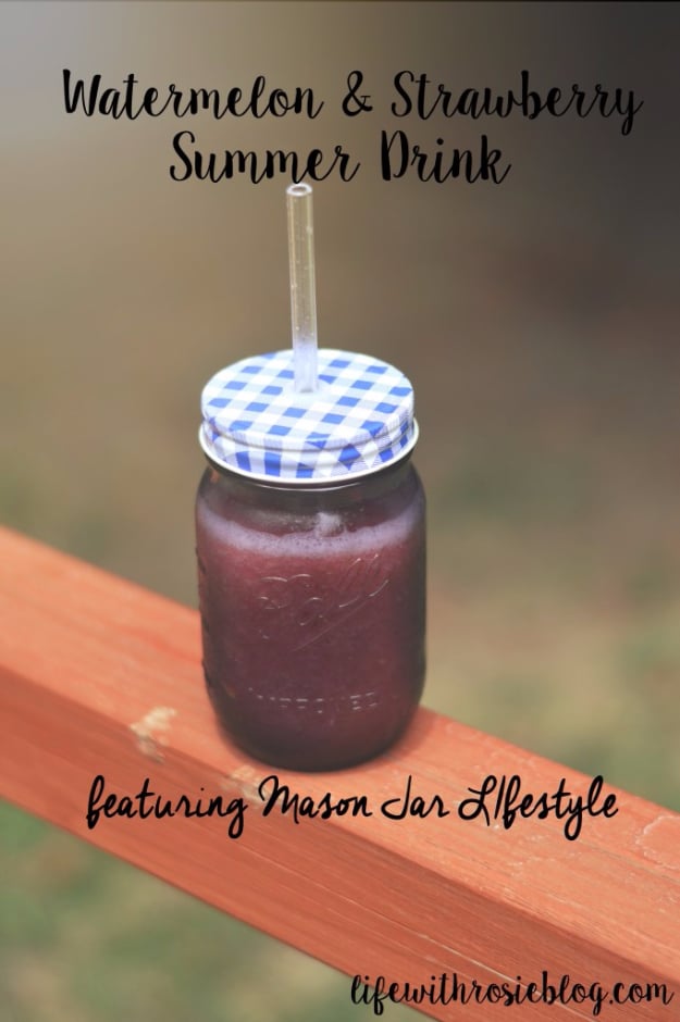 31 Clever Ways To Serve Drinks In Jars - Watermelon And Strawberry Summer Drink - Fun and Creative Way to Serve Soda, Tea, Cocktails and Party Drinks. Mason Jar Recipes and More Easy, Fun Ideas 