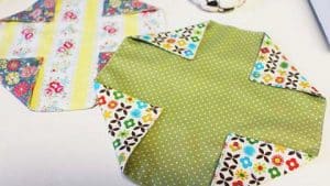 Petal Bag Tutorial : Make Some To Store Things or Sew Ahead for Christmas Gifts